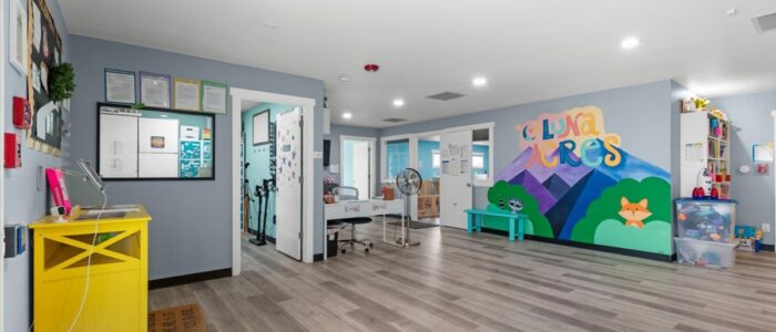 main_entrance_area_06-DSC01087